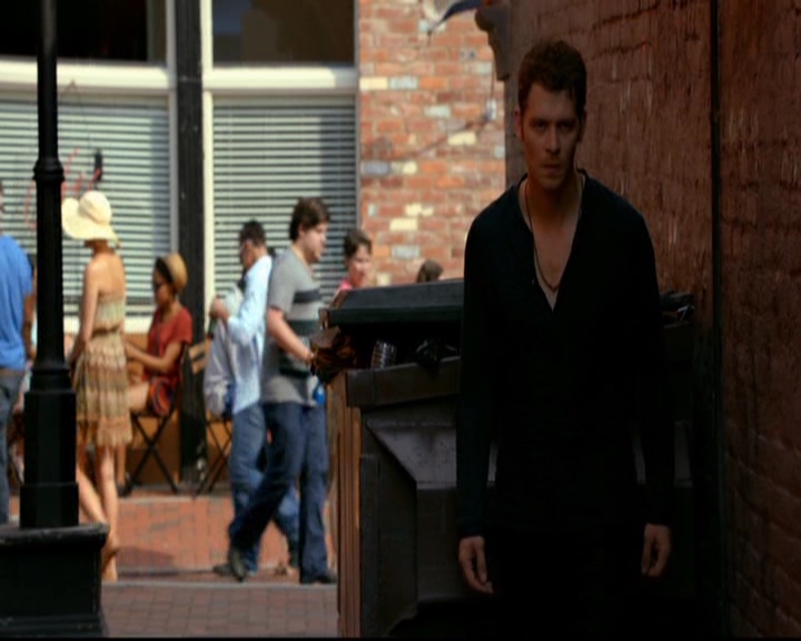 VampireDiariesWorld-dot-nl_TheOriginals_3x03IllSeeYouInHellOrNewOrleans1967.jpg VampireDiariesWorld-dot-nl_TheOriginals_3x03IllSeeYouInHellOrNewOrleans1967.jpg