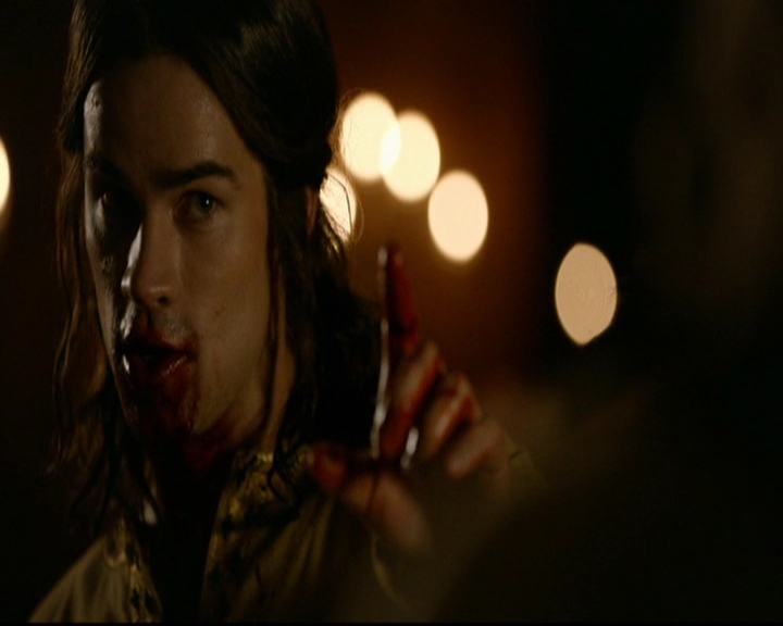 VampireDiariesWorld-dot-nl_TheOriginals_3x03IllSeeYouInHellOrNewOrleans2032.jpg