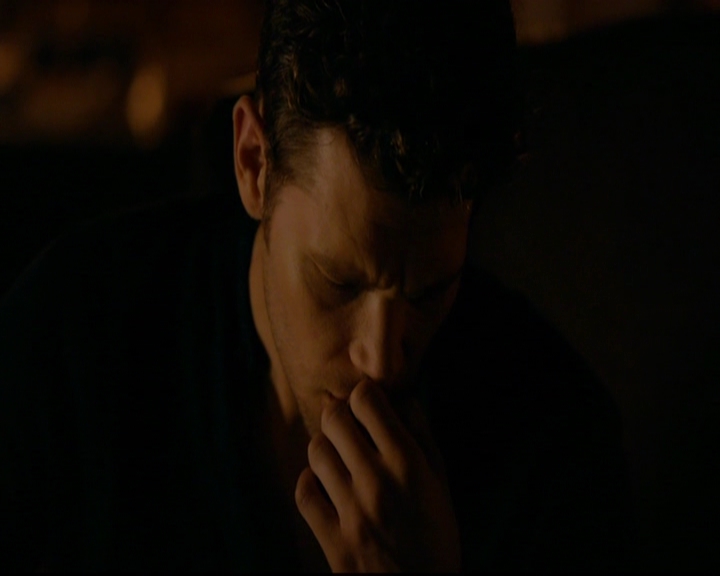 VampireDiariesWorld-dot-nl_TheOriginals_3x03IllSeeYouInHellOrNewOrleans2152.jpg