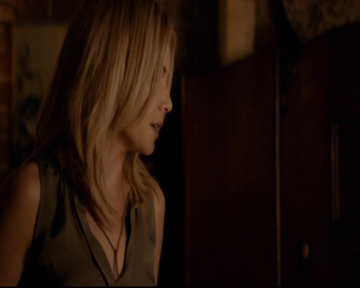 VampireDiariesWorld-dot-nl_TheOriginals_3x03IllSeeYouInHellOrNewOrleans2192.jpg