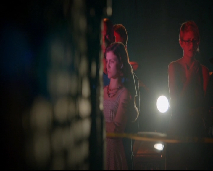 VampireDiariesWorld-dot-nl_TheOriginals_3x03IllSeeYouInHellOrNewOrleans2208.jpg