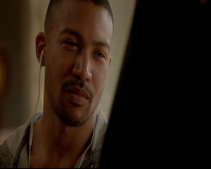 VampireDiariesWorld-dot-nl_TheOriginals_3x04AWalkOnTheWildSide0108.jpg