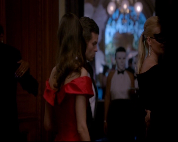 VampireDiariesWorld-dot-nl_TheOriginals_3x04AWalkOnTheWildSide0879.jpg
