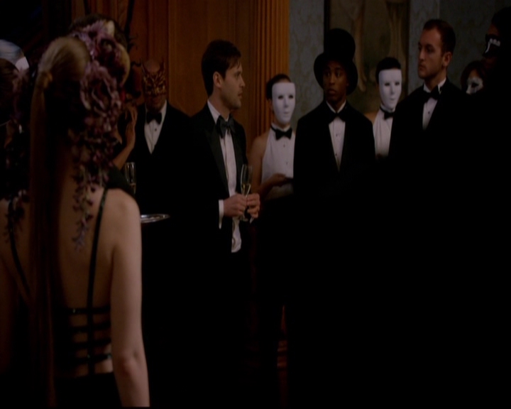 VampireDiariesWorld-dot-nl_TheOriginals_3x04AWalkOnTheWildSide0891.jpg