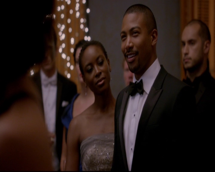 VampireDiariesWorld-dot-nl_TheOriginals_3x04AWalkOnTheWildSide0917.jpg