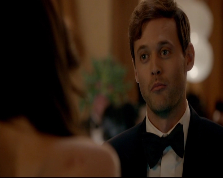VampireDiariesWorld-dot-nl_TheOriginals_3x04AWalkOnTheWildSide1032.jpg