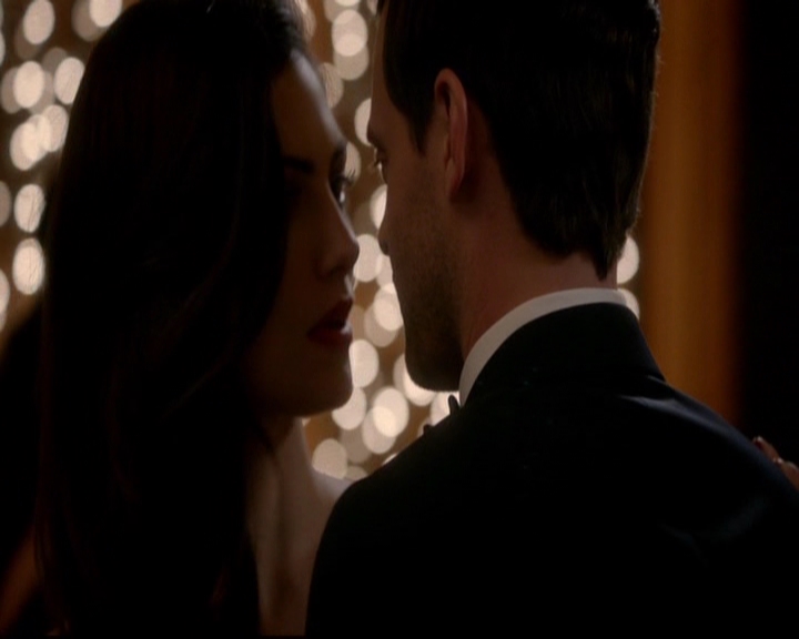VampireDiariesWorld-dot-nl_TheOriginals_3x04AWalkOnTheWildSide1082.jpg