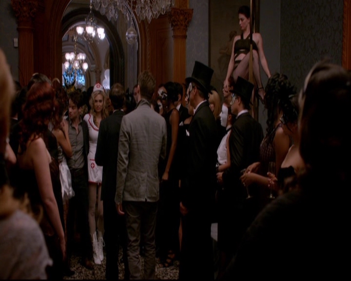 VampireDiariesWorld-dot-nl_TheOriginals_3x04AWalkOnTheWildSide1430.jpg