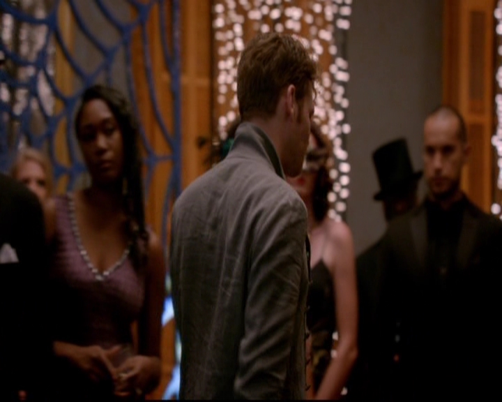 VampireDiariesWorld-dot-nl_TheOriginals_3x04AWalkOnTheWildSide1471.jpg
