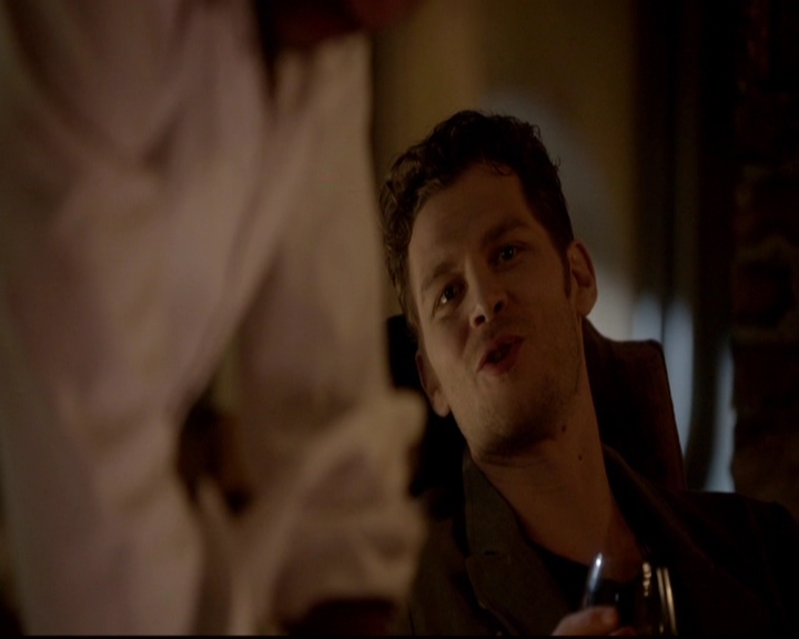 VampireDiariesWorld-dot-nl_TheOriginals_3x04AWalkOnTheWildSide1870.jpg