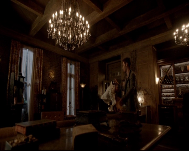 VampireDiariesWorld-dot-nl_TheOriginals_3x04AWalkOnTheWildSide1876.jpg