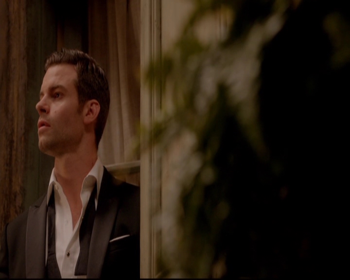 VampireDiariesWorld-dot-nl_TheOriginals_3x04AWalkOnTheWildSide2152.jpg