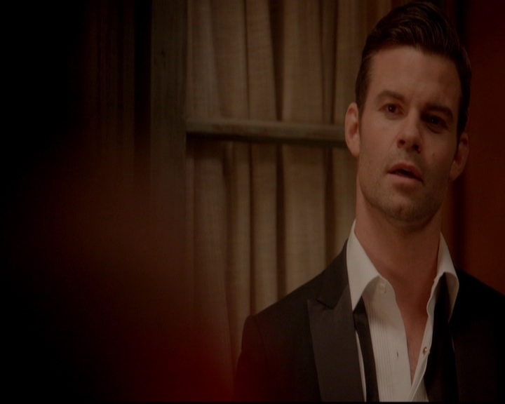 VampireDiariesWorld-dot-nl_TheOriginals_3x04AWalkOnTheWildSide2231.jpg