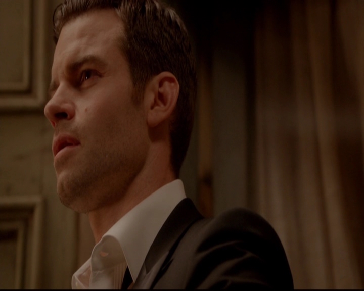 VampireDiariesWorld-dot-nl_TheOriginals_3x04AWalkOnTheWildSide2251.jpg