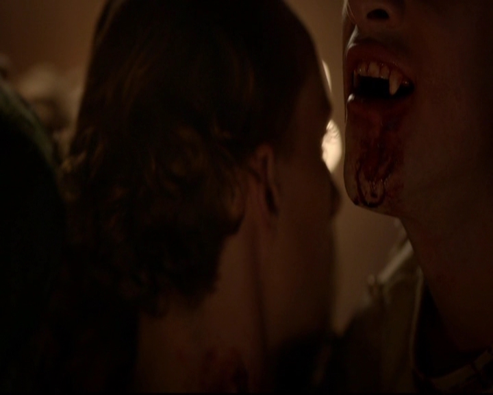 VampireDiariesWorld-dot-nl_TheOriginals_3x05TheAxemansLetters0054.jpg