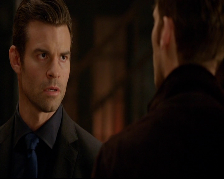 VampireDiariesWorld-dot-nl_TheOriginals_3x05TheAxemansLetters0193.jpg
