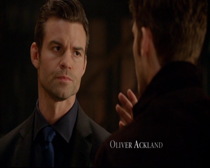 VampireDiariesWorld-dot-nl_TheOriginals_3x05TheAxemansLetters0202.jpg