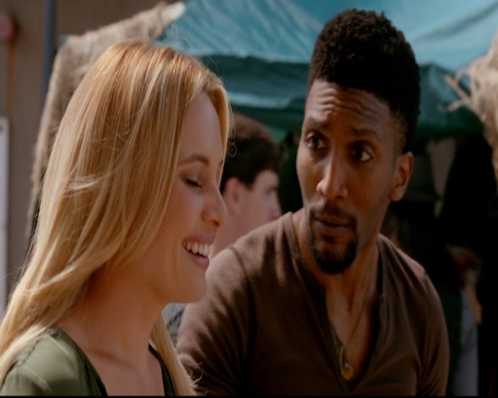 VampireDiariesWorld-dot-nl_TheOriginals_3x05TheAxemansLetters0268.jpg