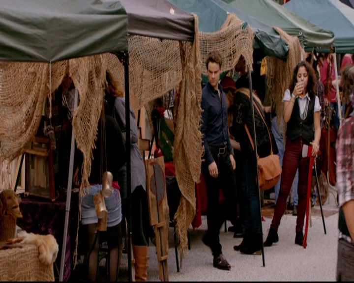 VampireDiariesWorld-dot-nl_TheOriginals_3x05TheAxemansLetters0291.jpg