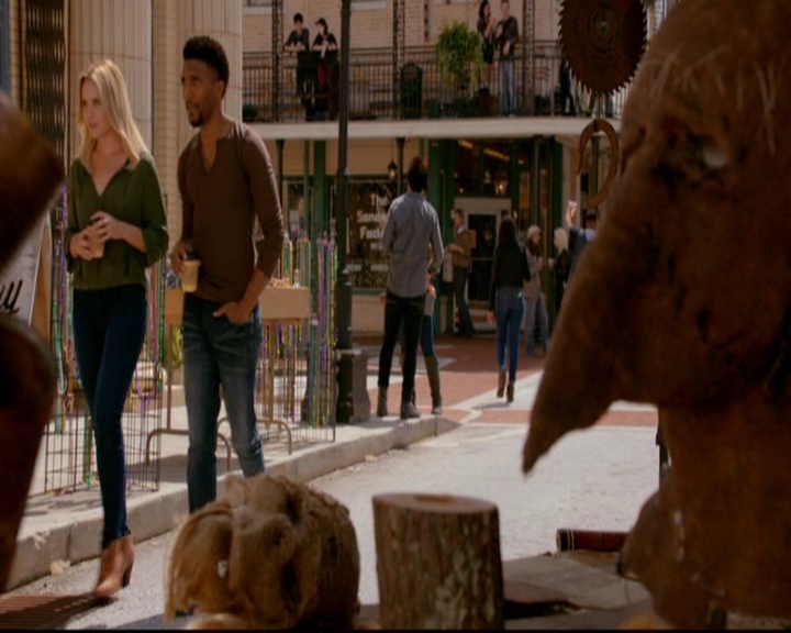 VampireDiariesWorld-dot-nl_TheOriginals_3x05TheAxemansLetters0299.jpg