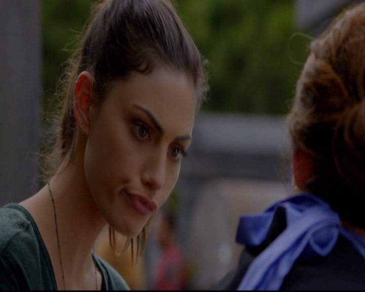 VampireDiariesWorld-dot-nl_TheOriginals_3x05TheAxemansLetters1246.jpg