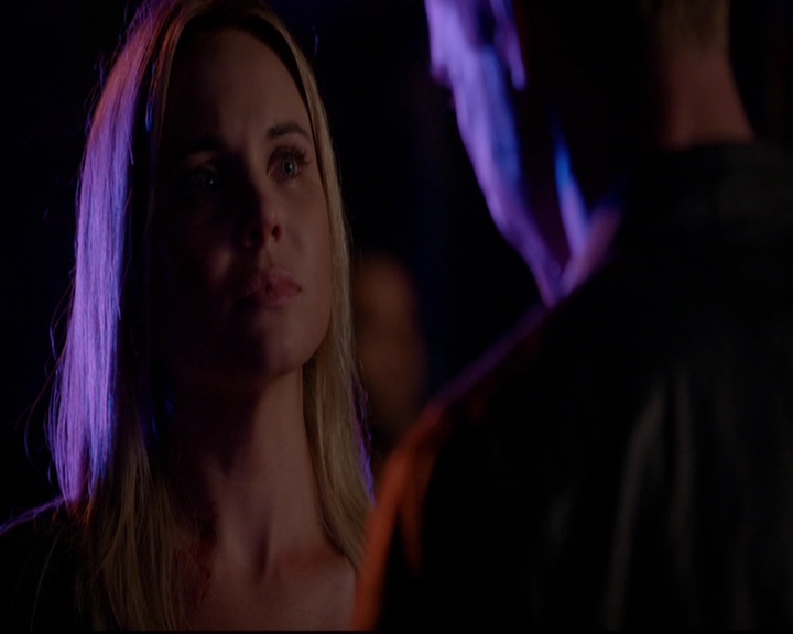 VampireDiariesWorld-dot-nl_TheOriginals_3x05TheAxemansLetters1534.jpg