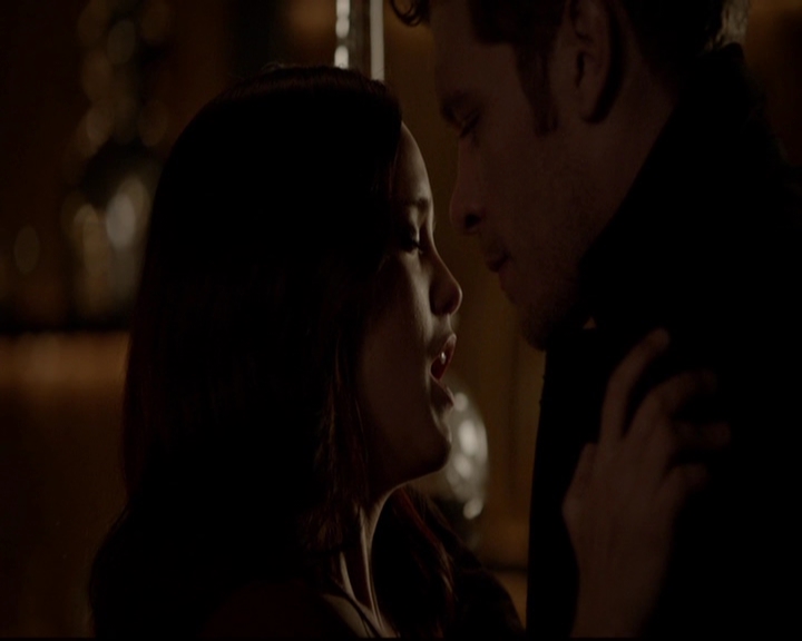 VampireDiariesWorld-dot-nl_TheOriginals_3x05TheAxemansLetters1577.jpg VampireDiariesWorld-dot-nl_TheOriginals_3x05TheAxemansLetters1577.jpg