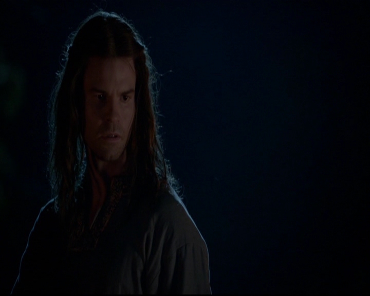 VampireDiariesWorld-dot-nl_TheOriginals_3x05TheAxemansLetters1730.jpg