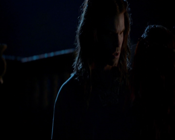 VampireDiariesWorld-dot-nl_TheOriginals_3x05TheAxemansLetters1770.jpg