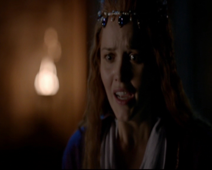VampireDiariesWorld-dot-nl_TheOriginals_3x05TheAxemansLetters1782.jpg