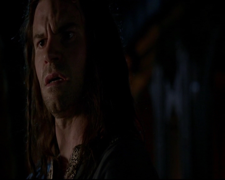 VampireDiariesWorld-dot-nl_TheOriginals_3x05TheAxemansLetters1812.jpg