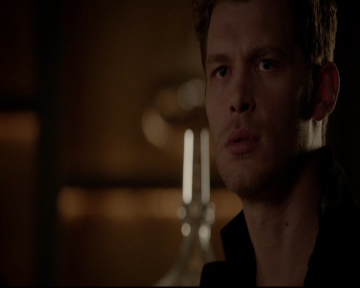 VampireDiariesWorld-dot-nl_TheOriginals_3x05TheAxemansLetters1832.jpg