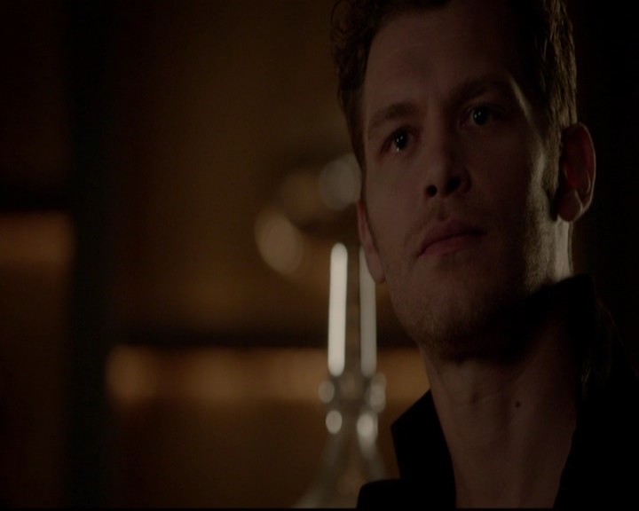 VampireDiariesWorld-dot-nl_TheOriginals_3x05TheAxemansLetters1842.jpg