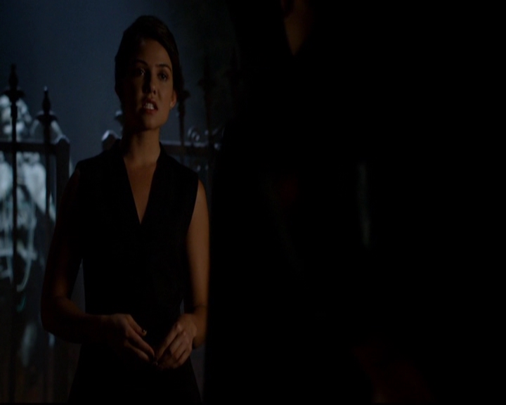 VampireDiariesWorld-dot-nl_TheOriginals_3x05TheAxemansLetters1869.jpg