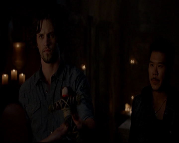 VampireDiariesWorld-dot-nl_TheOriginals_3x05TheAxemansLetters1879.jpg