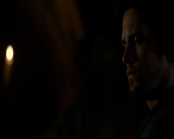 VampireDiariesWorld-dot-nl_TheOriginals_3x05TheAxemansLetters1909.jpg