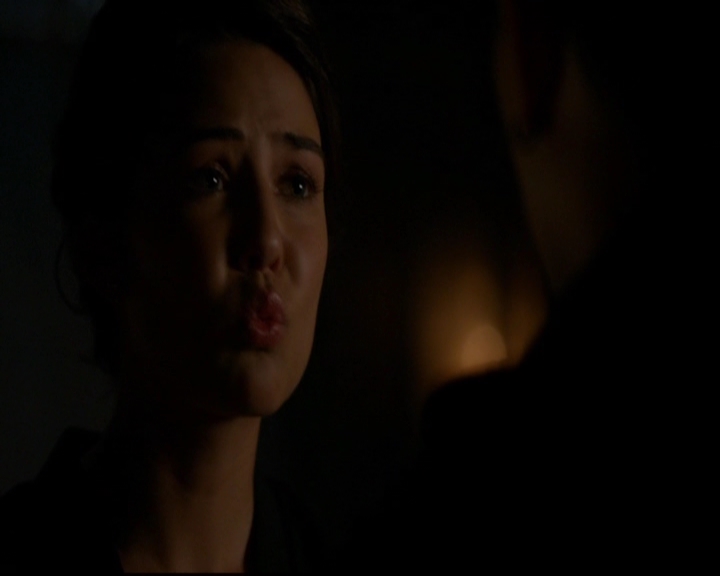 VampireDiariesWorld-dot-nl_TheOriginals_3x05TheAxemansLetters1923.jpg