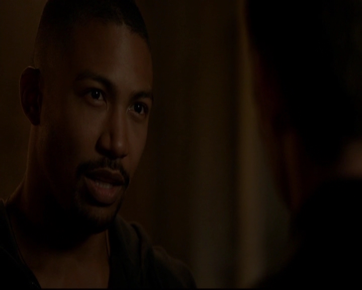 VampireDiariesWorld-dot-nl_TheOriginals_3x05TheAxemansLetters1967.jpg
