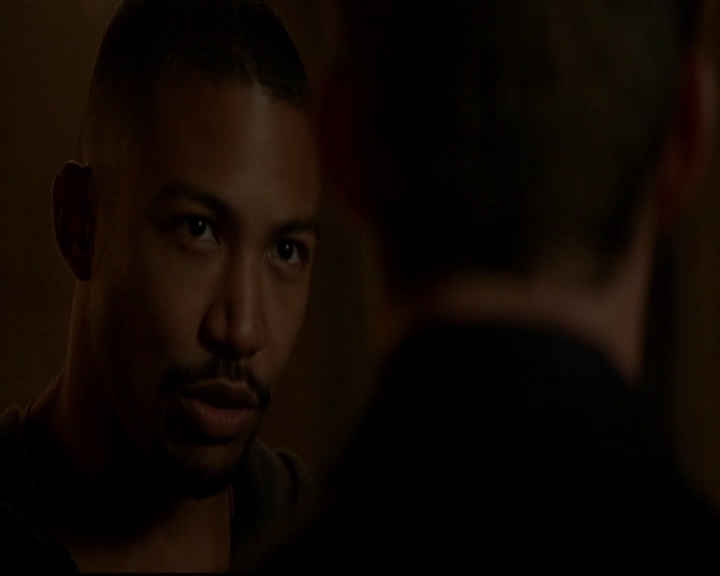 VampireDiariesWorld-dot-nl_TheOriginals_3x05TheAxemansLetters1968.jpg