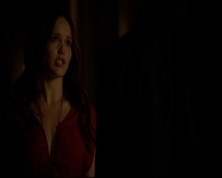 VampireDiariesWorld-dot-nl_TheOriginals_3x05TheAxemansLetters1984.jpg