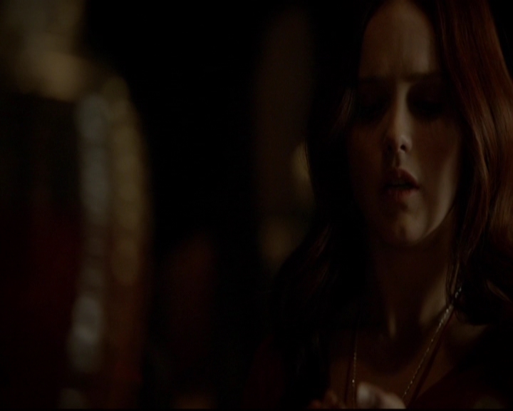 VampireDiariesWorld-dot-nl_TheOriginals_3x05TheAxemansLetters1997.jpg