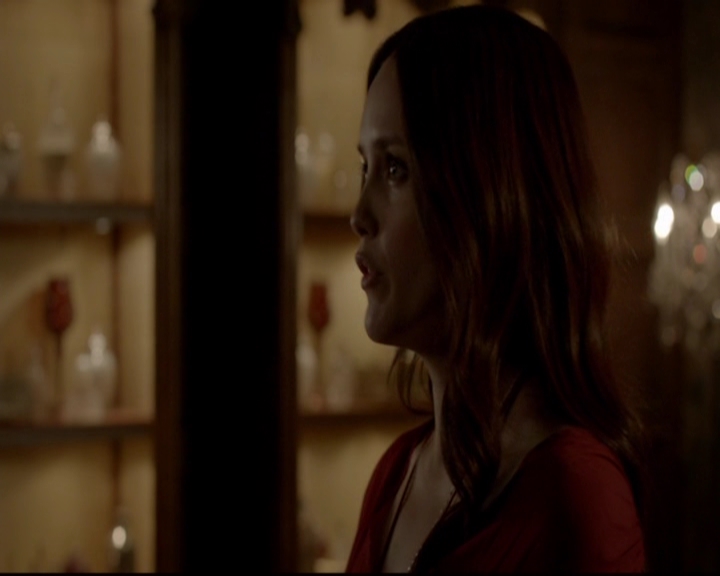 VampireDiariesWorld-dot-nl_TheOriginals_3x05TheAxemansLetters2016.jpg