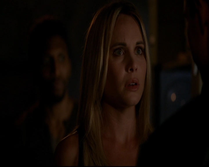 VampireDiariesWorld-dot-nl_TheOriginals_3x05TheAxemansLetters2144.jpg