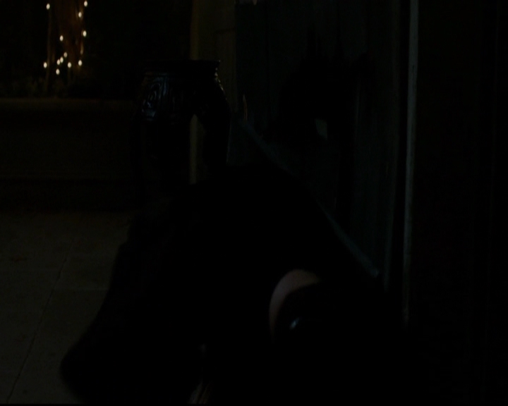VampireDiariesWorld-dot-nl_TheOriginals_3x05TheAxemansLetters2261.jpg