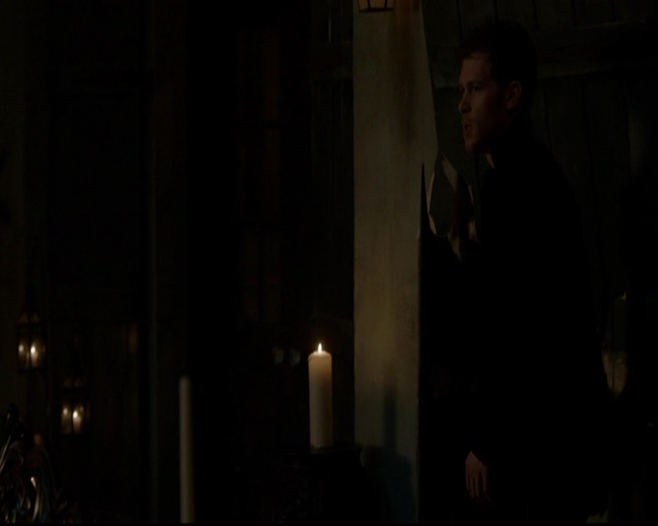 VampireDiariesWorld-dot-nl_TheOriginals_3x05TheAxemansLetters2265.jpg