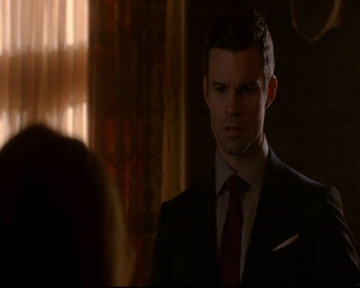 VampireDiariesWorld-dot-nl_TheOriginals_3x06BeautifulMistake0705.jpg
