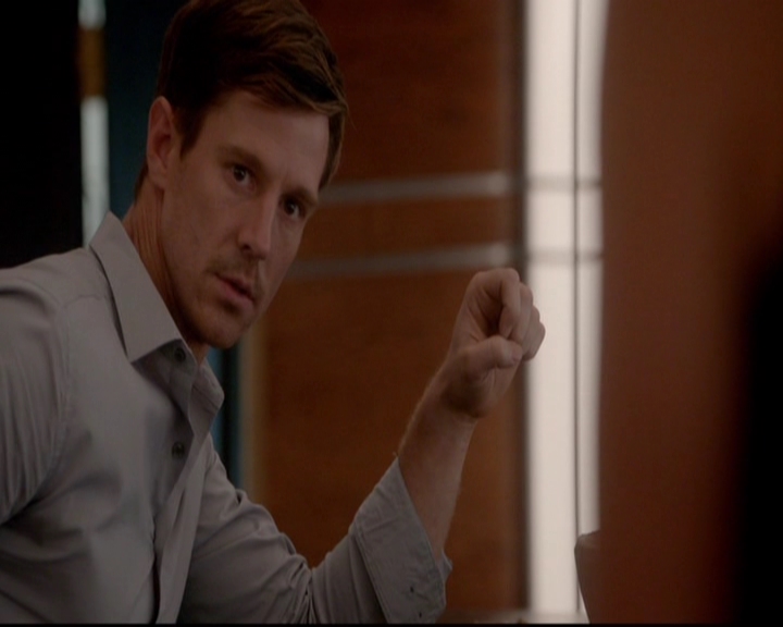 VampireDiariesWorld-dot-nl_TheOriginals_3x06BeautifulMistake0810.jpg