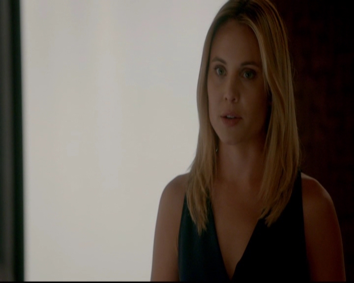 VampireDiariesWorld-dot-nl_TheOriginals_3x06BeautifulMistake0813.jpg