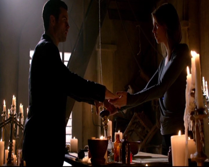 VampireDiariesWorld-dot-nl_TheOriginals_3x06BeautifulMistake1362.jpg