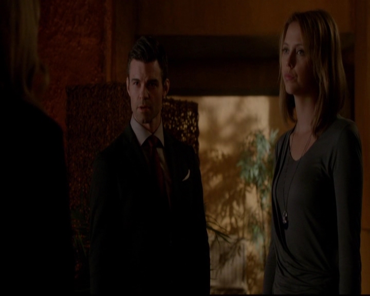 VampireDiariesWorld-dot-nl_TheOriginals_3x06BeautifulMistake1404.jpg